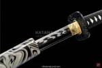 Samurai katana with stunning Hamon