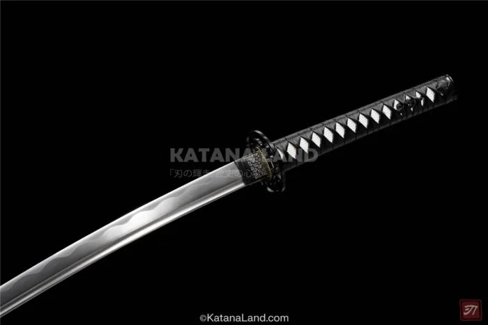 Handcrafted Japanese Katana with Medium Carbon Steel