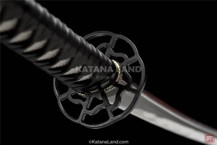 Unique Green Blade Katana with Hamon Pattern