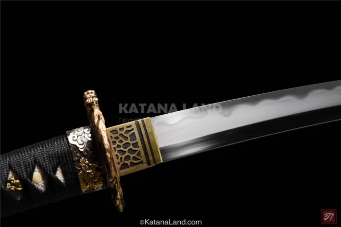 Damascus steel katana with stunning Hamon design