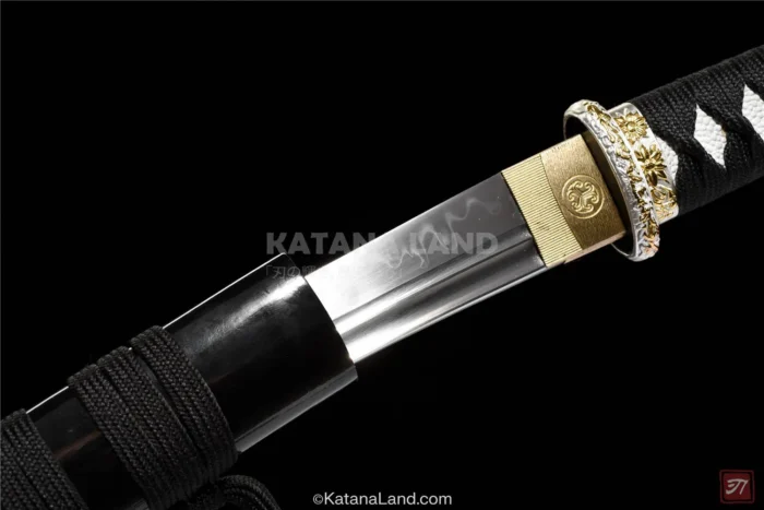 Kinjiryu Katana: A Masterpiece of Black Steel