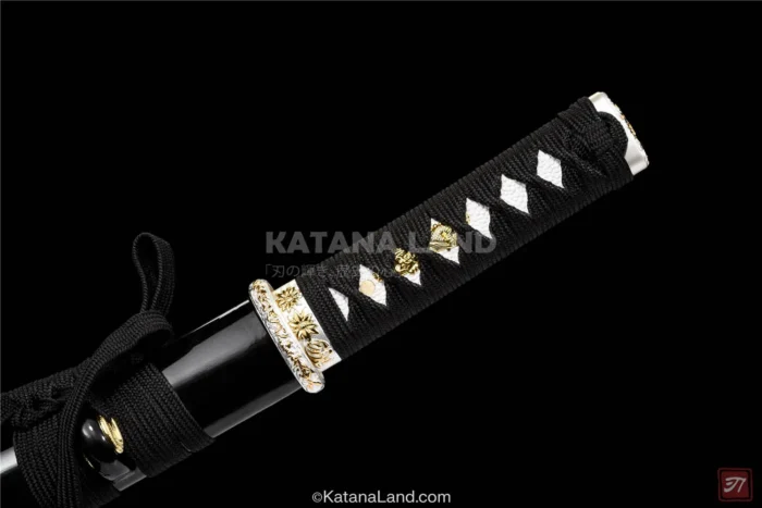 Kinjiryu Samurai Sword with Unique Features