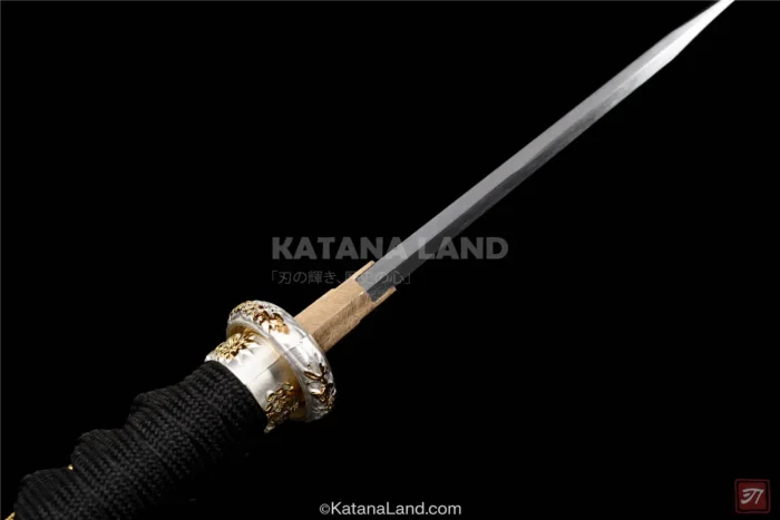 Unique BO-HI Design on Kinjiryu Katana