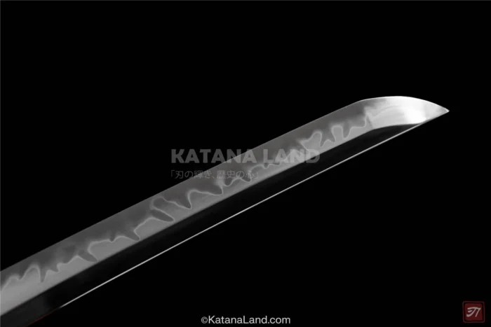 Durable T10 steel katana with beautiful design