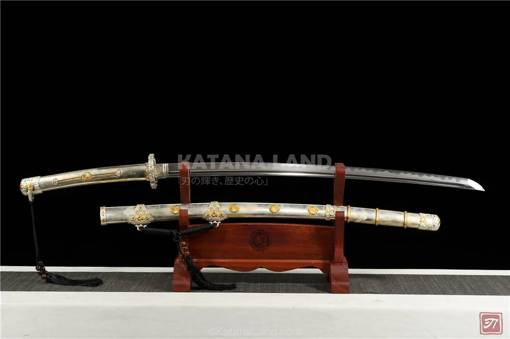 Bronze samurai katana featuring BO-HI and Hamon