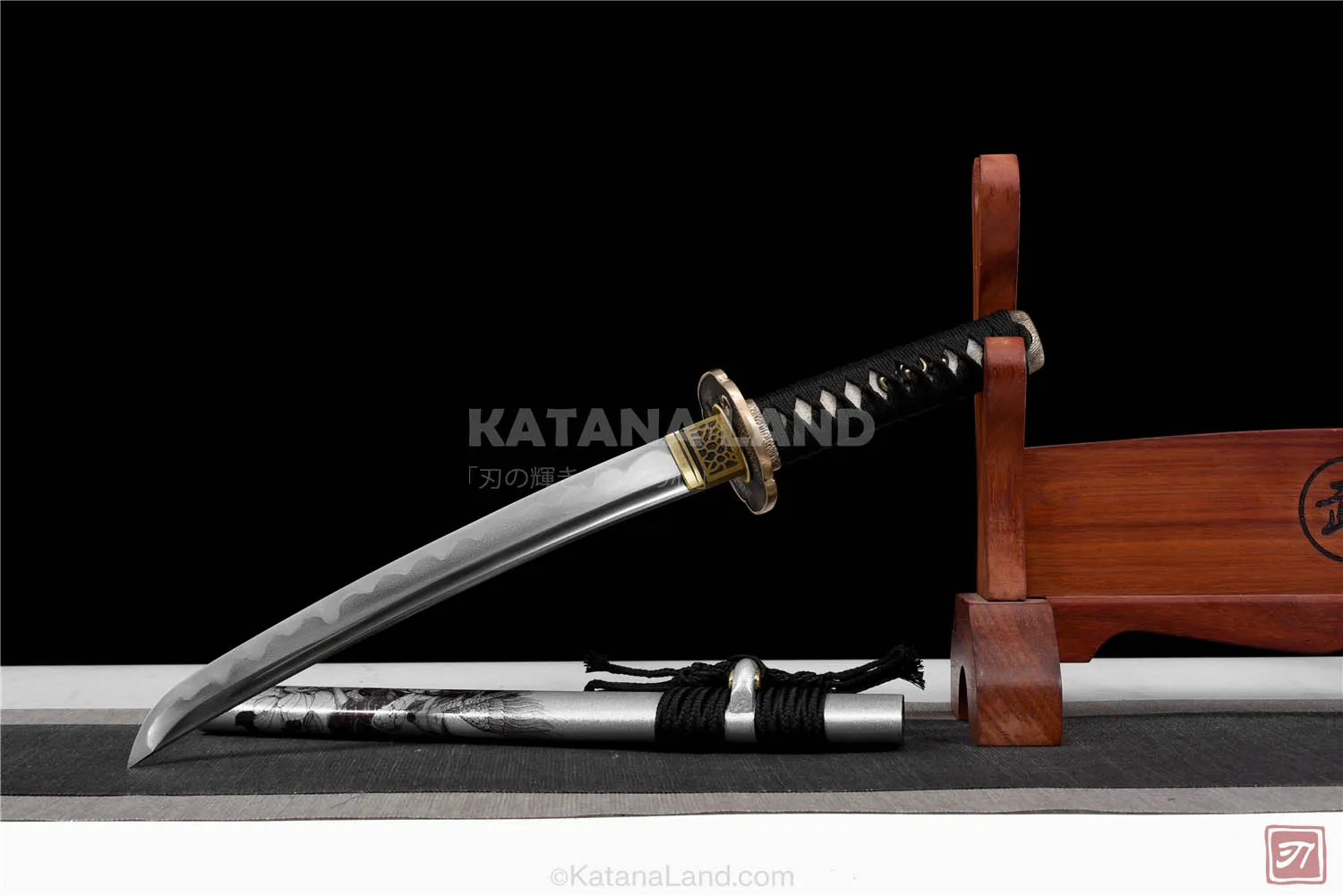 Silver Damascus katana with BO-HI