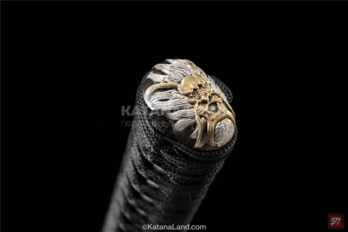 Exquisite green hamon katana for enthusiasts
