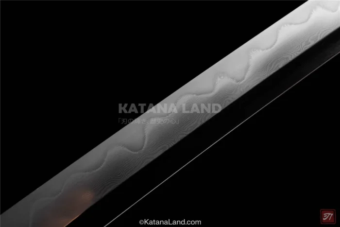 Premium katana sword made of Damascus steel