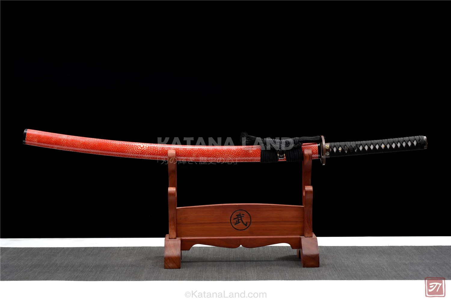 Red Samurai Katana with Exceptional Craftsmanship