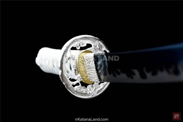 Elegant Sakura no Ken katana in white finish