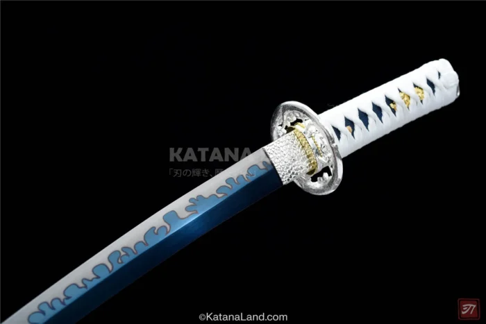 Traditional Sakura no Ken katana with modern touches