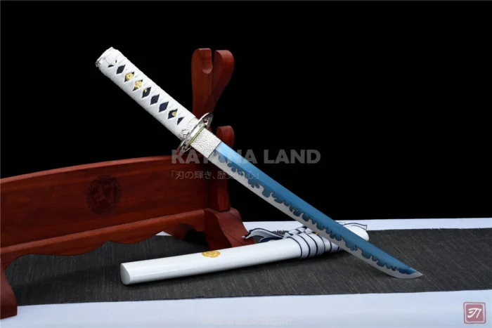 White samurai katana featuring unique design