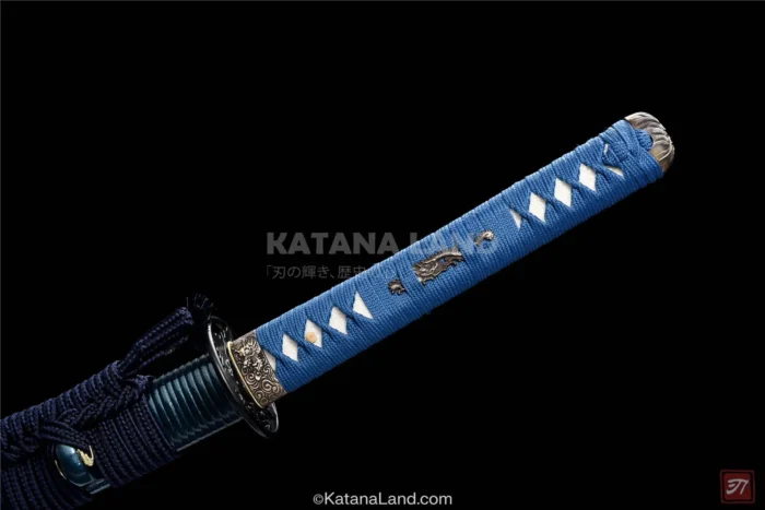 Maple Leaf katana: a striking purple samurai sword