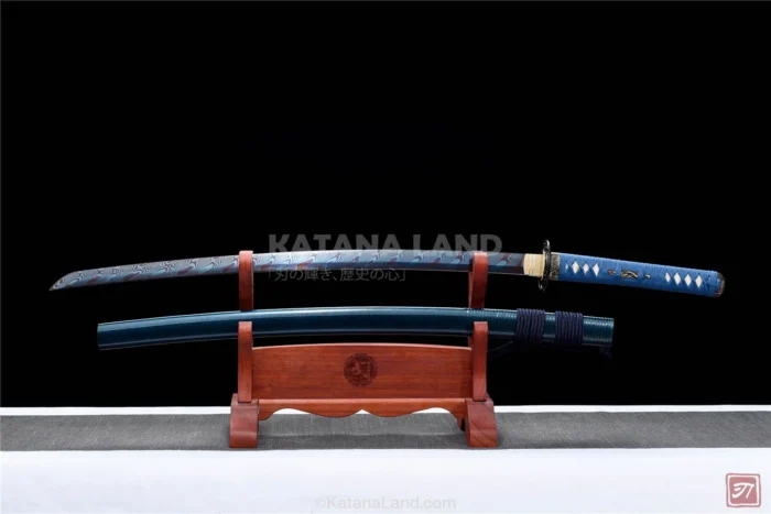 Purple samurai katana showcasing unique Hamon