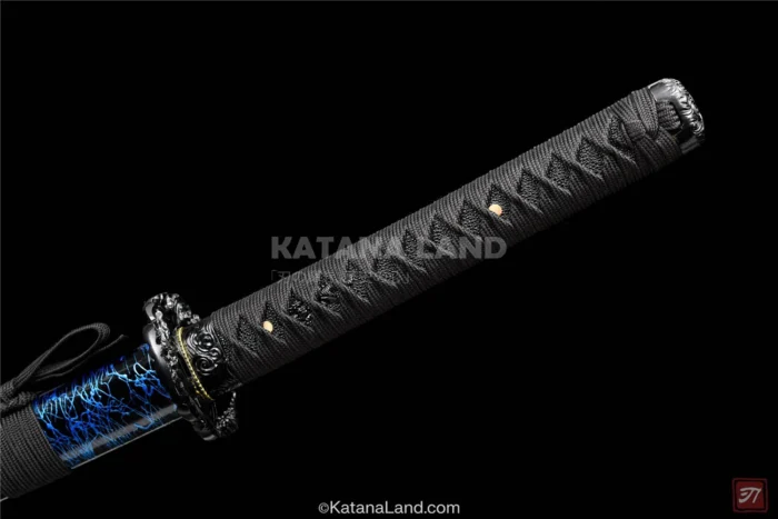 Unique katana design with BO-HI