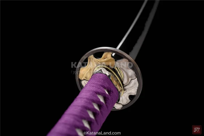 Japanese Katana featuring Kiku no Kaze Design