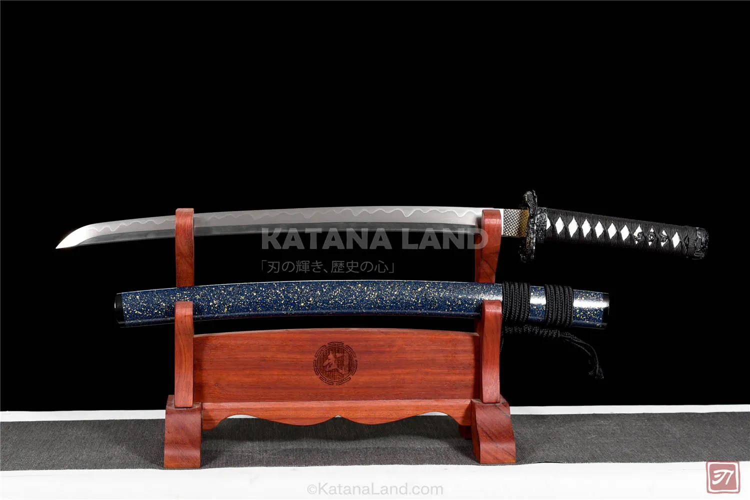 Purple Samurai Katana featuring unique Hamon pattern