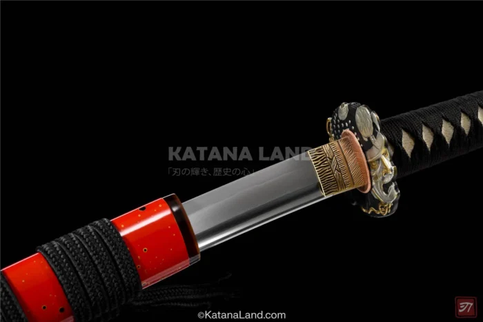 Traditional Samurai Armor Katana with Unique Blade