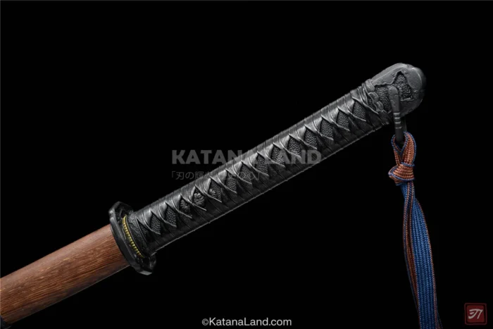 Kiri no Tachi: exquisite green katana sword with unique features