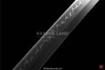 Elegant Fūrai-shin Katana with unique Hamon pattern