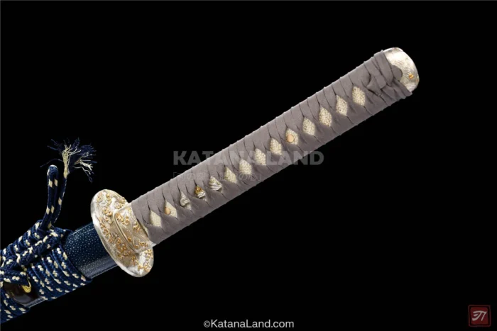 Ryuk Katana with intricate Hamon details