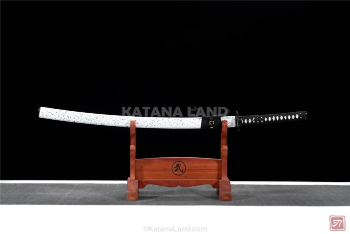 Hōgetsu Katana with Damascus steel blade