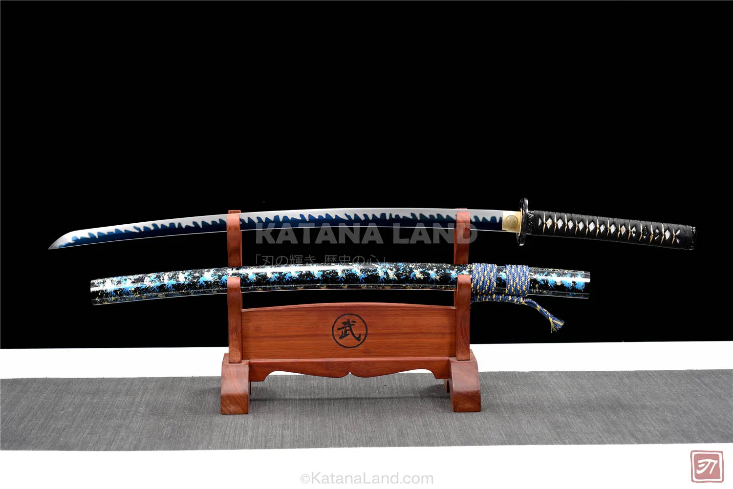 Purple samurai katana with unique design