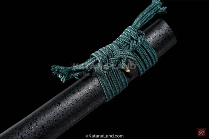 Katana with BO-HI and Hamon Features