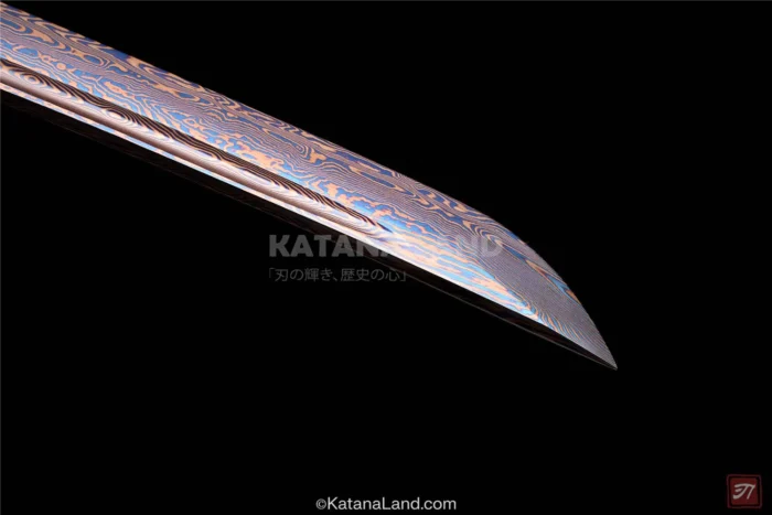 Exquisite Damascus Steel Samurai Katana for Martial Arts