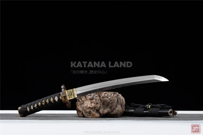 Authentic Ryūkon Katana with Hamon