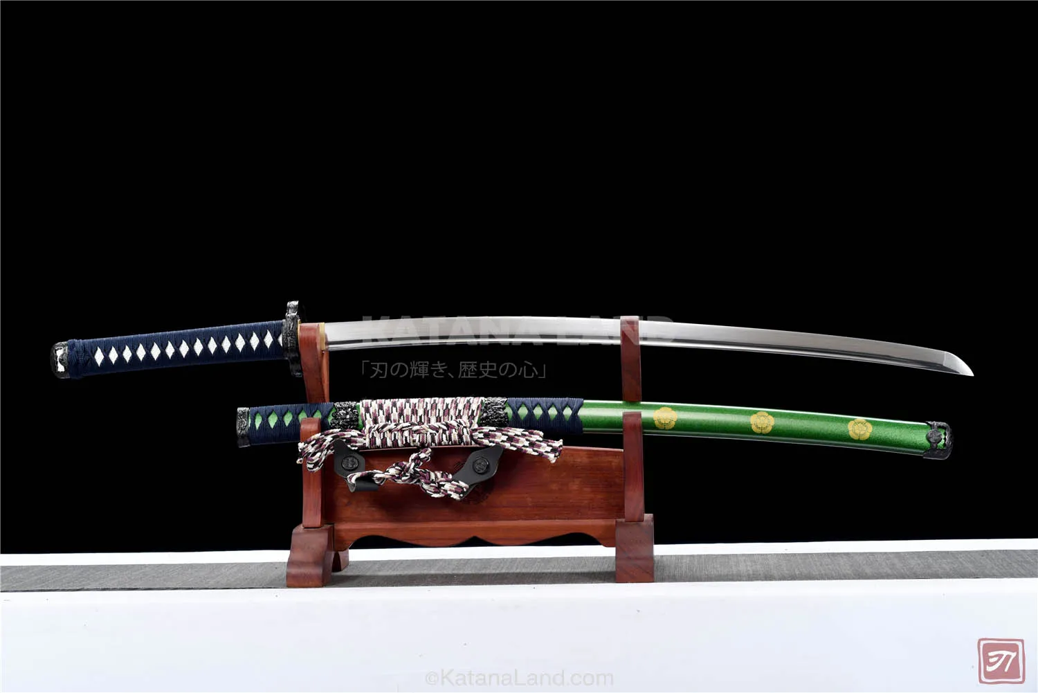 Bronze Samurai Katana with BO-HI Design