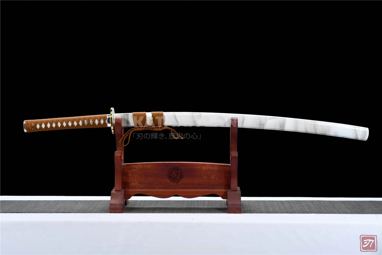 Frostblade Samurai Katana with Medium Carbon Steel blade