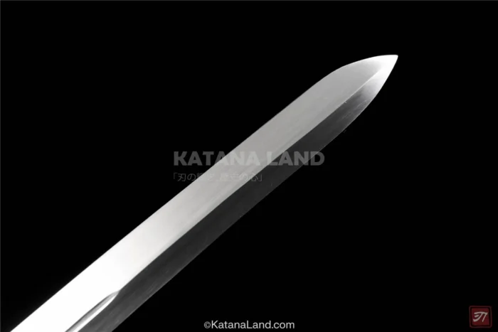 Green katana with unique BO-HI pattern