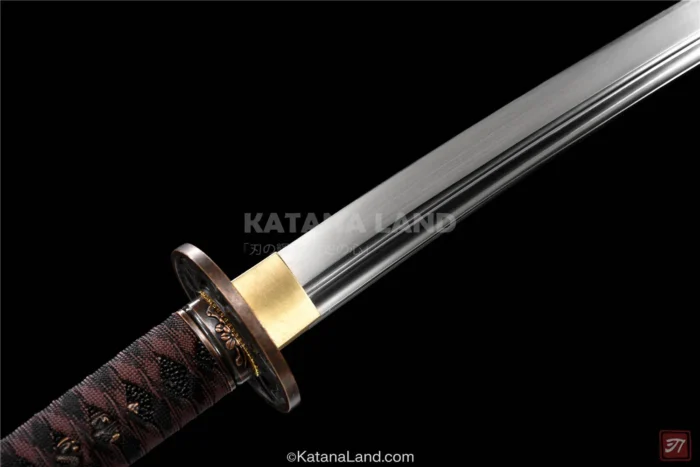 Traditional samurai katana with BO-HI design