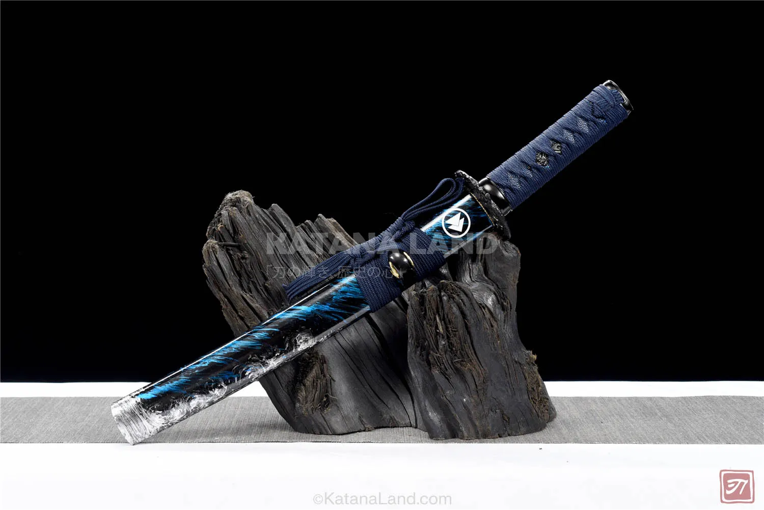 Azure Dragon's Elegy Katana with Manganese Blade