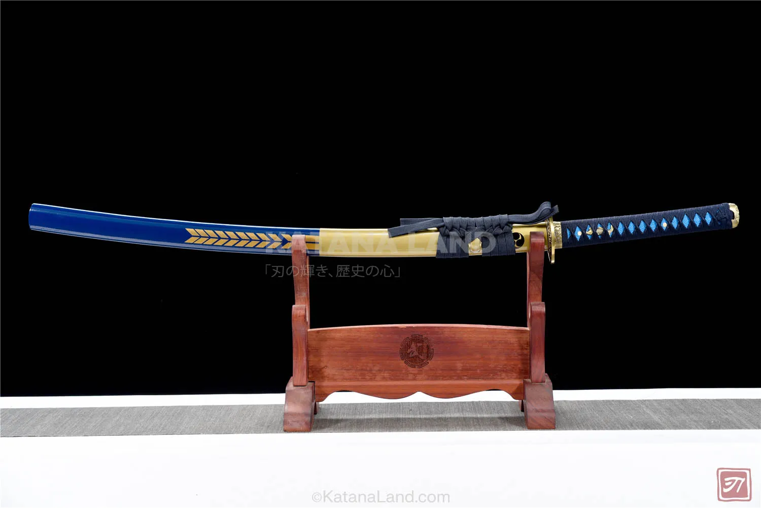 Yūmaru no Ken katana with Damascus steel blade