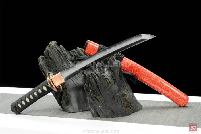 Damascus steel Shishi Kiri Tanto sword