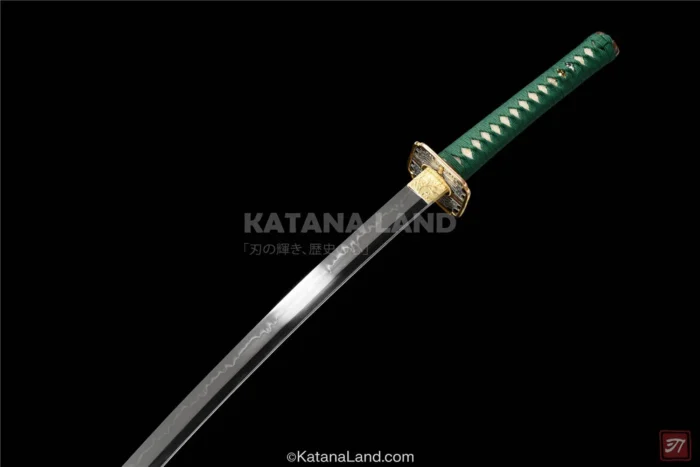 Exquisite Mugenchou Katana with Distinct Hamon