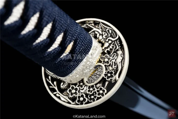 Stylish White Blade Samurai Sword