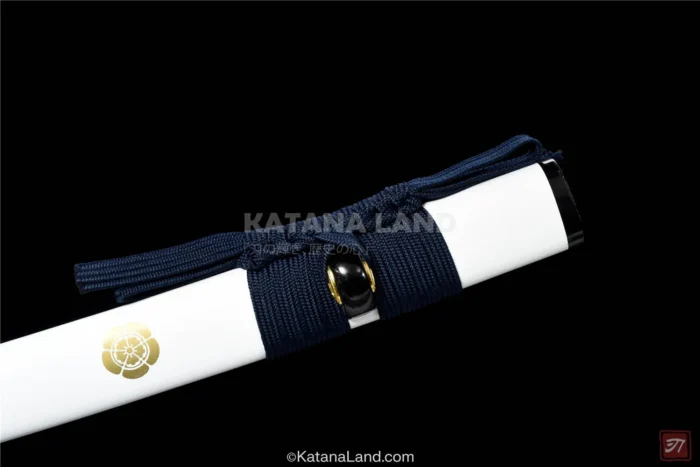 White Blade Katana with Exceptional Craftsmanship