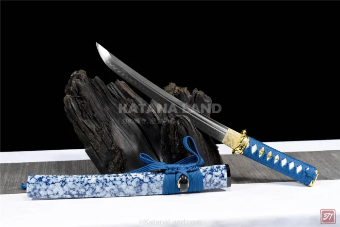 High-Quality Katana Swords Featuring Hamon Pattern