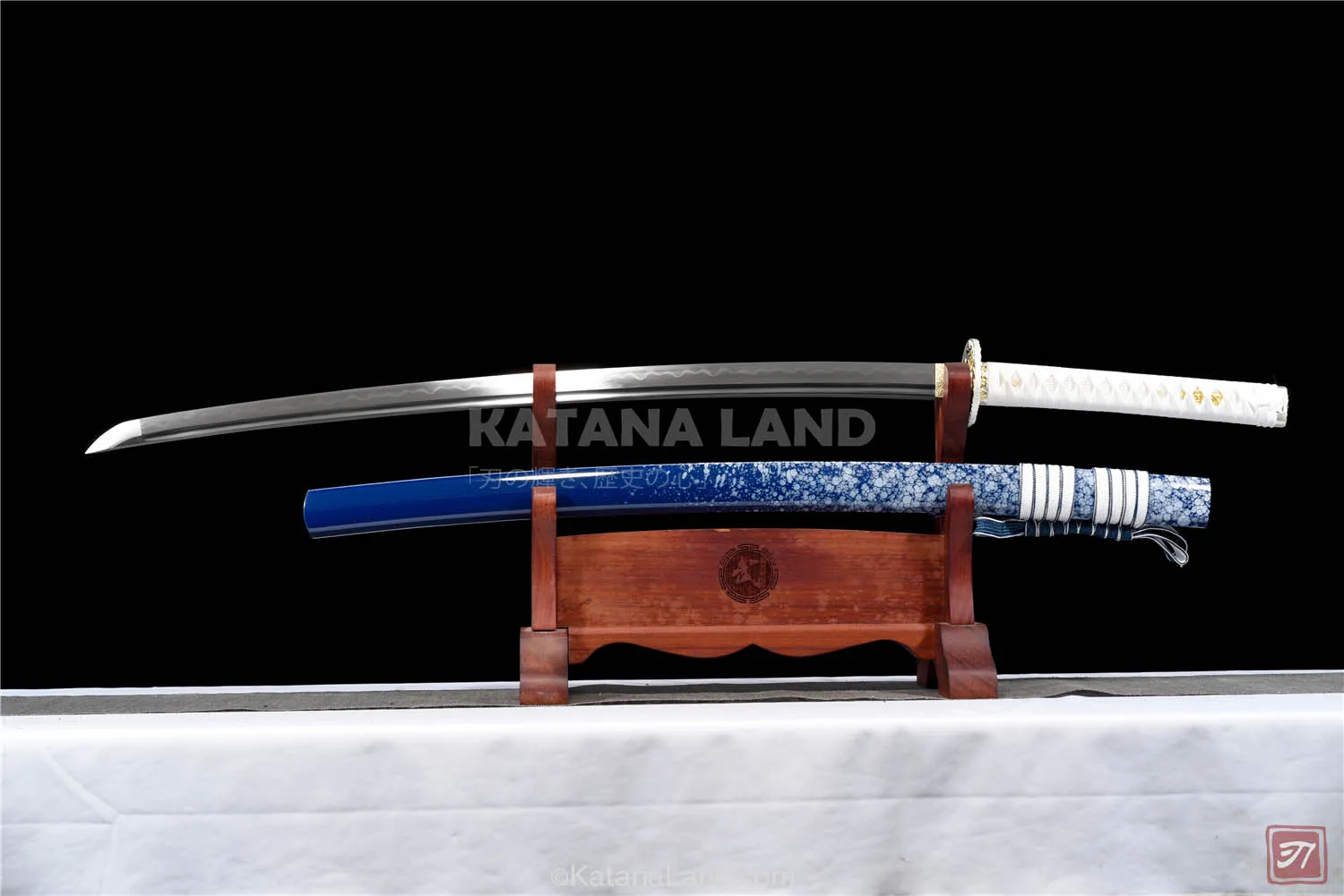 Blue Samurai Katana with BO-HI Design