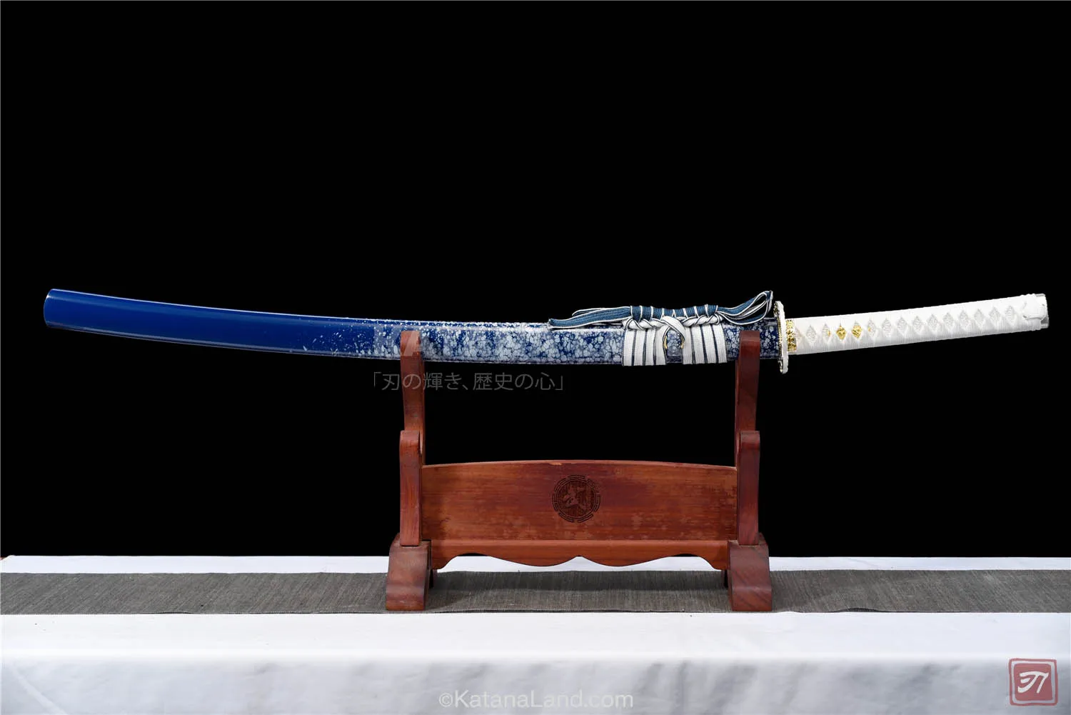 Yukionna Katana with T10 Steel Blade