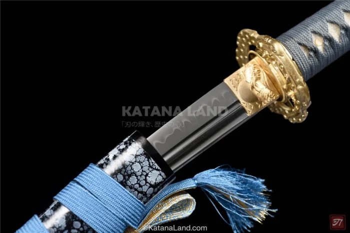 Unique Shōkan Katana in Vibrant Purple