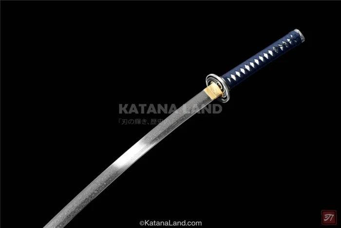 Unique Kageyami katana with striking Hamon