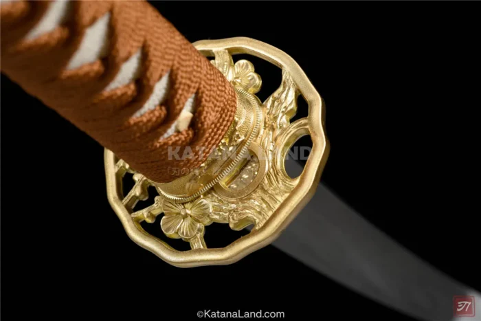 Elegant gold finish on Kaze no Tsuki katana