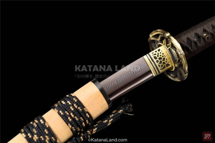 Unique Hamon pattern on Kage no Hebi katana