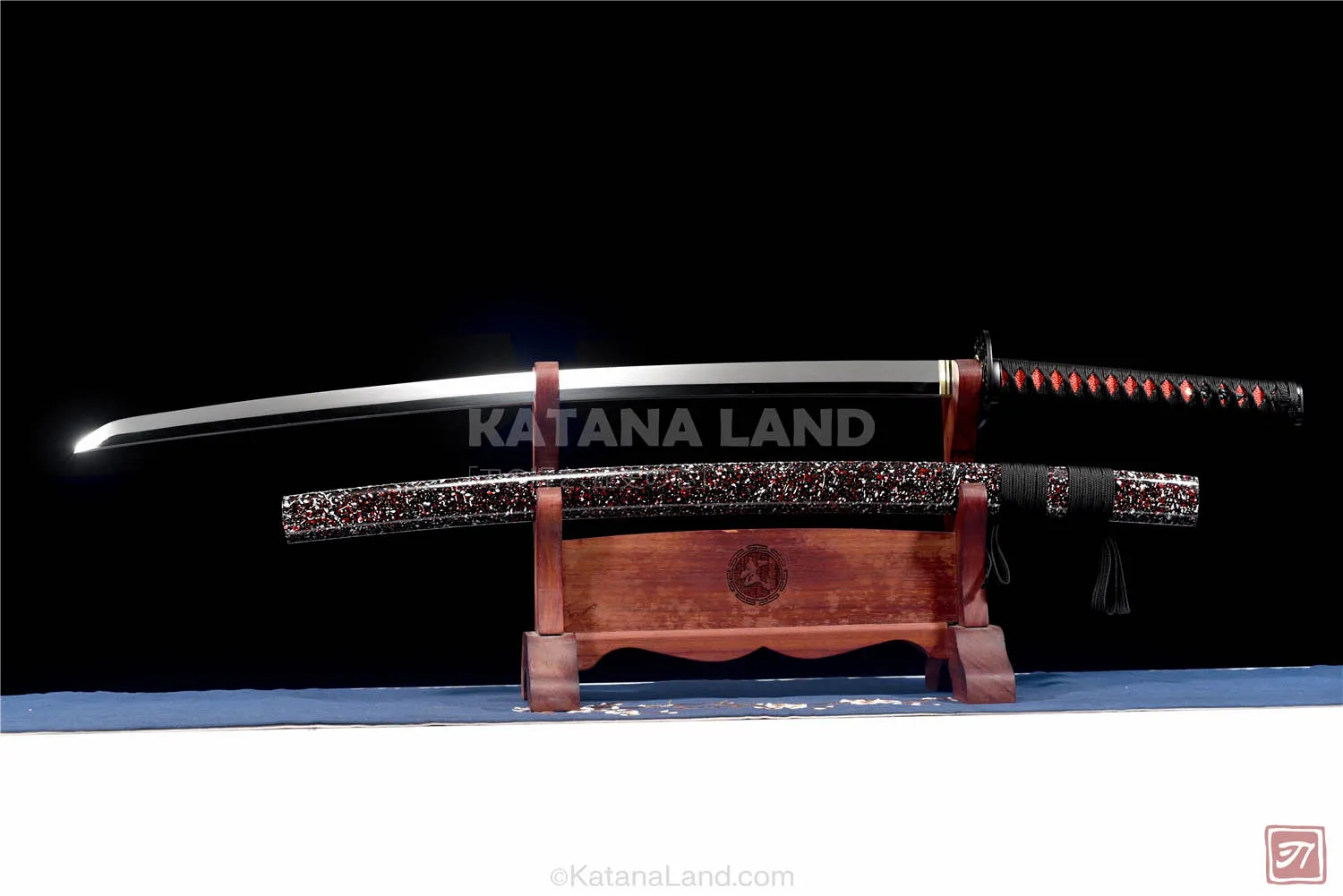 Black Samurai Katana with Mirror Finish