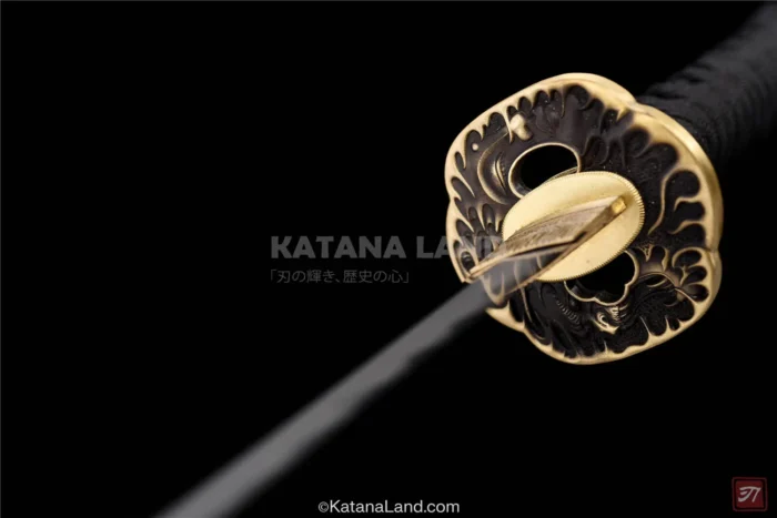 Durable Damascus steel katana for martial arts practice