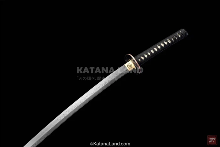 Premium katana sword made of Damascus steel